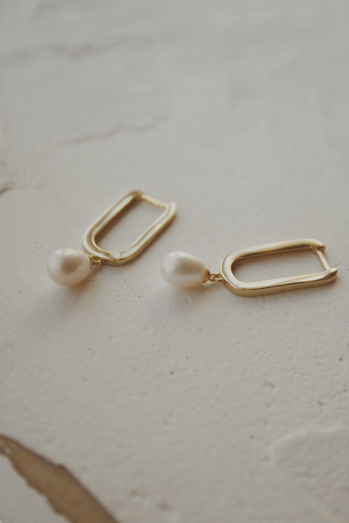 Cossette Pearl Hoop Earrings- Vermeil