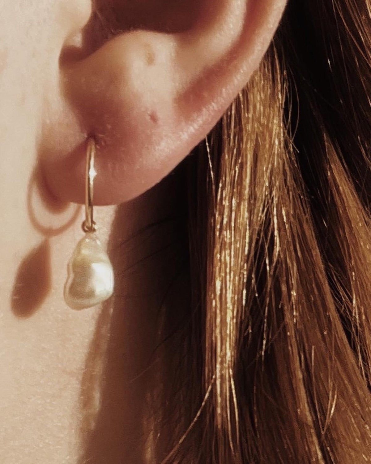 10k Gold Baroque Pearl Earrings