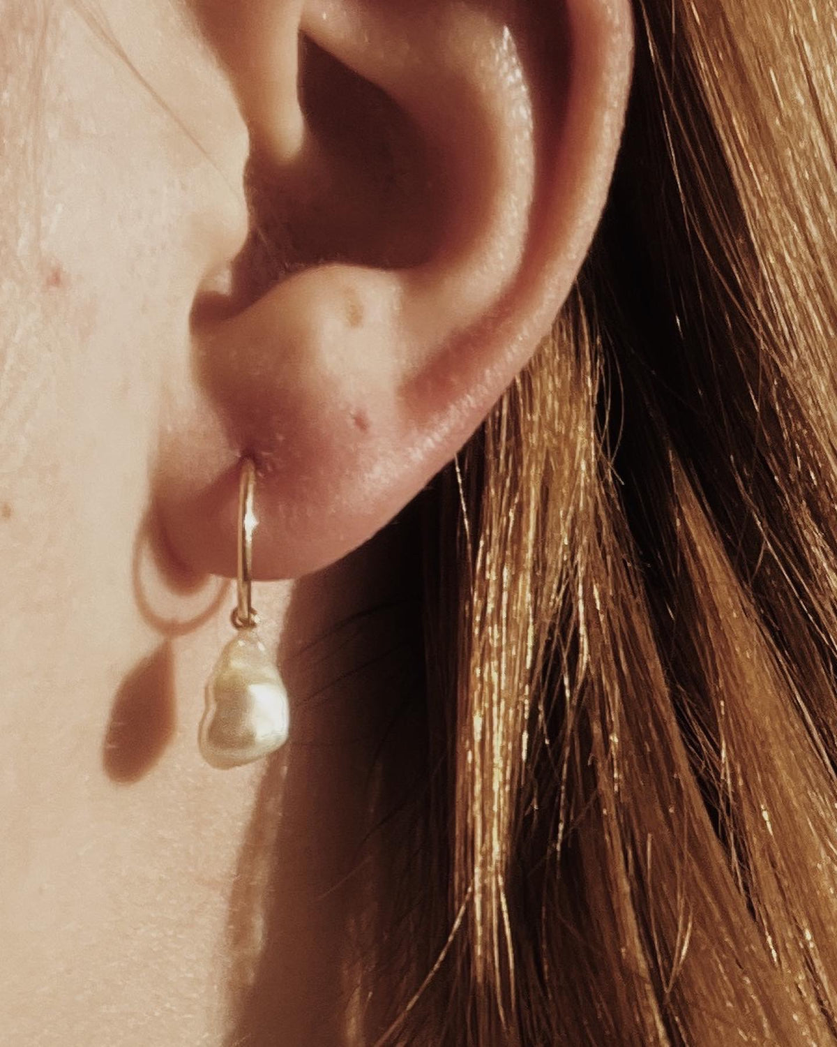 10k Gold Baroque Pearl Earrings